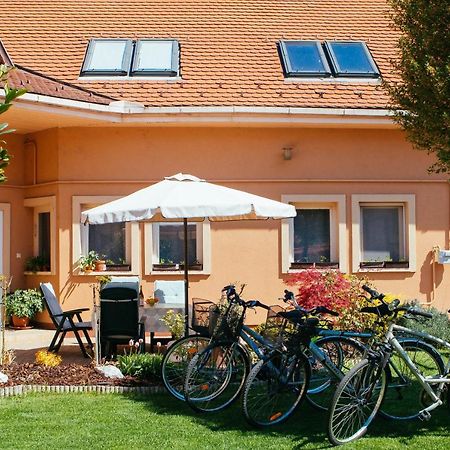 Teubel Apartman 2 Székesfehérvár المظهر الخارجي الصورة
