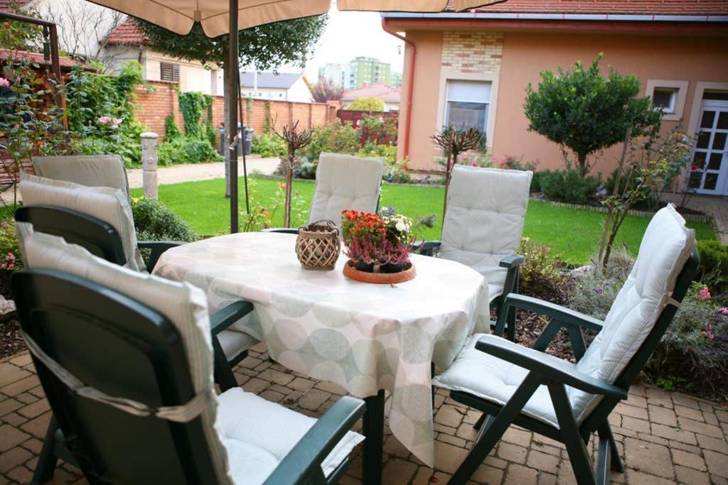 Teubel Apartman 2 Székesfehérvár المظهر الخارجي الصورة