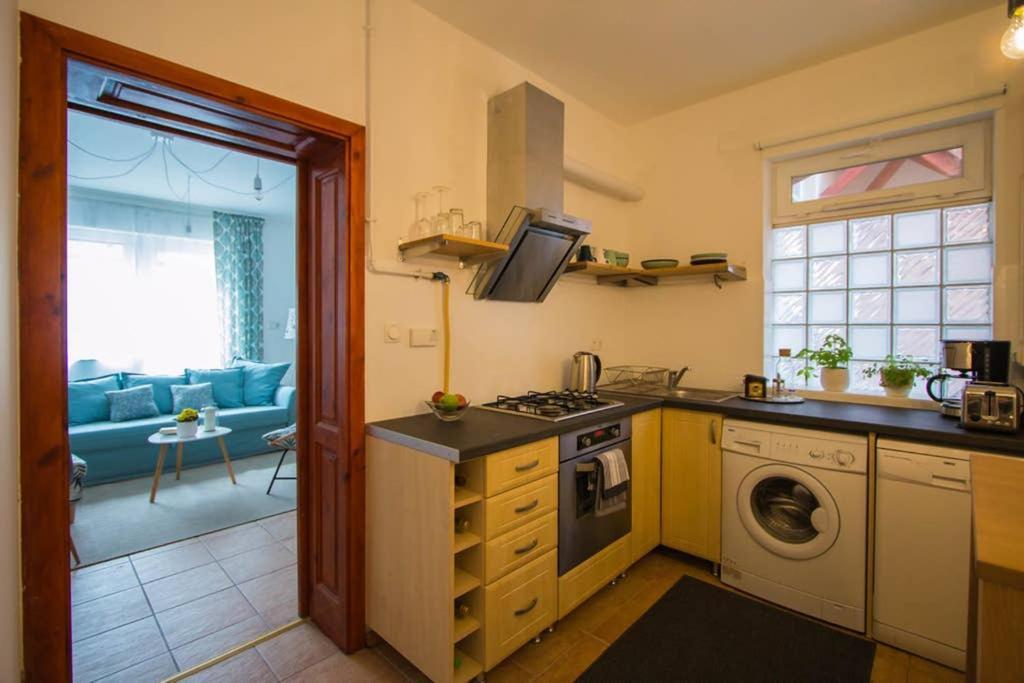 Teubel Apartman 2 Székesfehérvár المظهر الخارجي الصورة