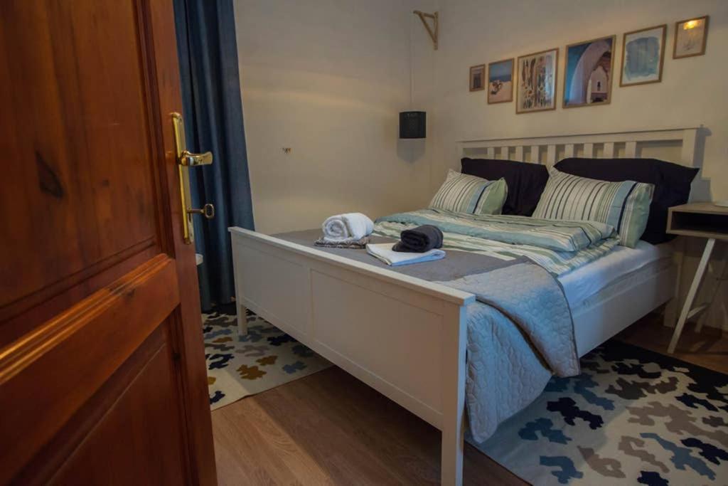 Teubel Apartman 2 Székesfehérvár المظهر الخارجي الصورة